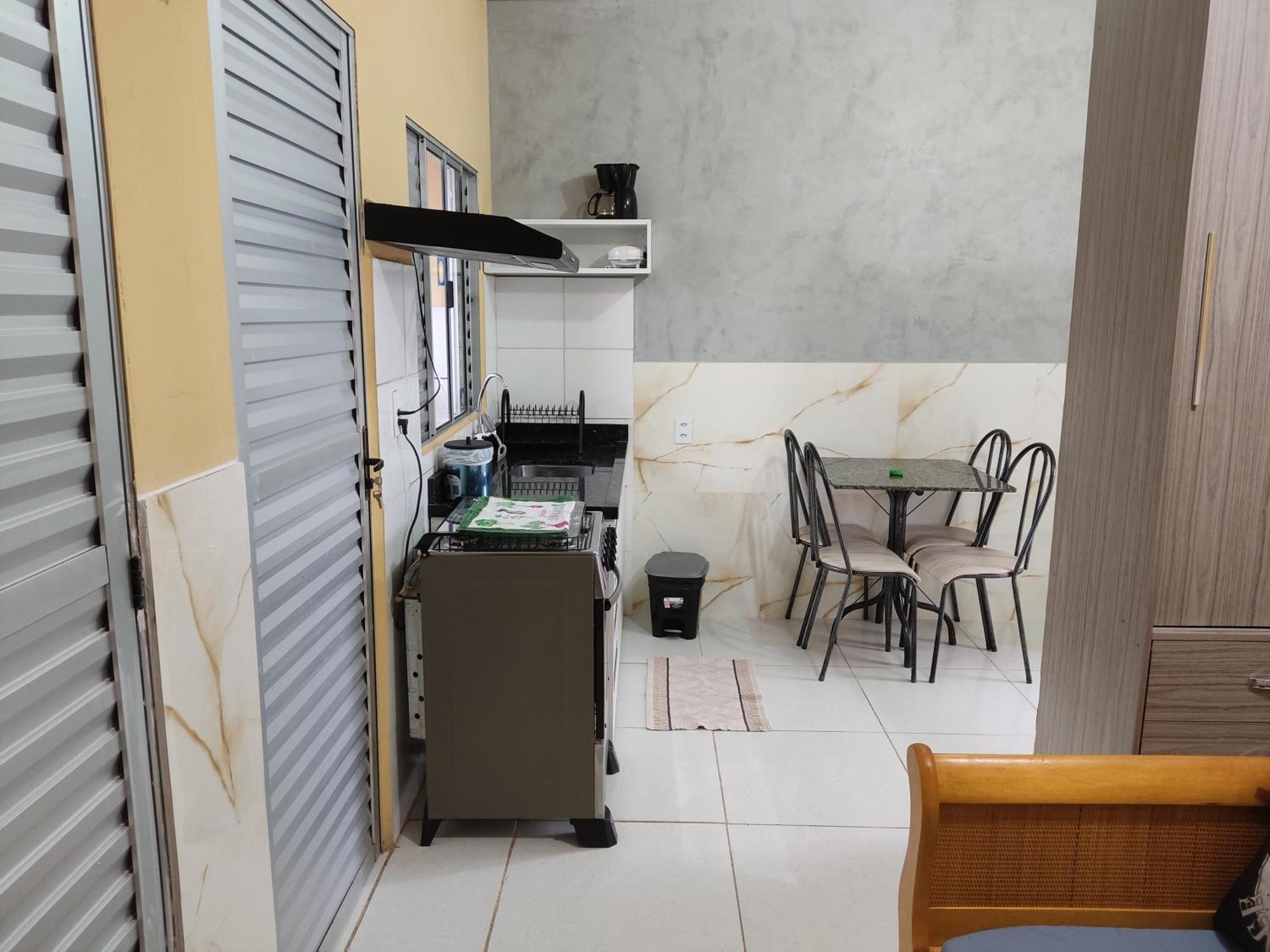 Condominio Dinaseg Rio Branco Rum bild